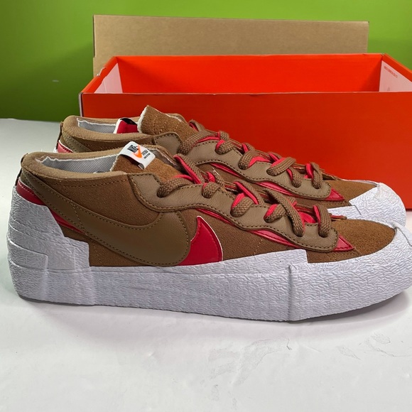 Nike Blazer Low Sacai Mens Size 11.5 British Tan & University Red Sneakers - Picture 3 of 9